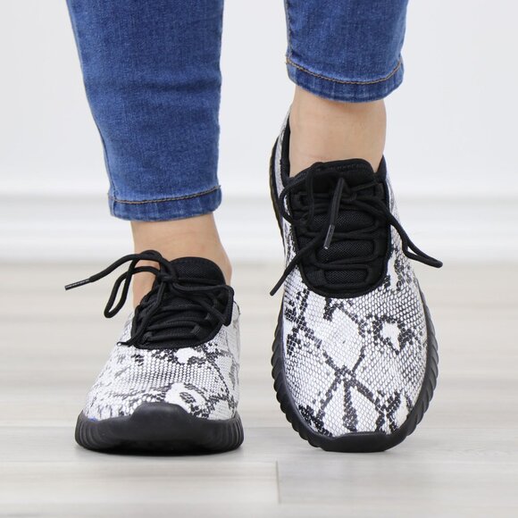 Snake Skin Print Fashion Comfort Walking Sneakers Shoes - Picture 9 of 14